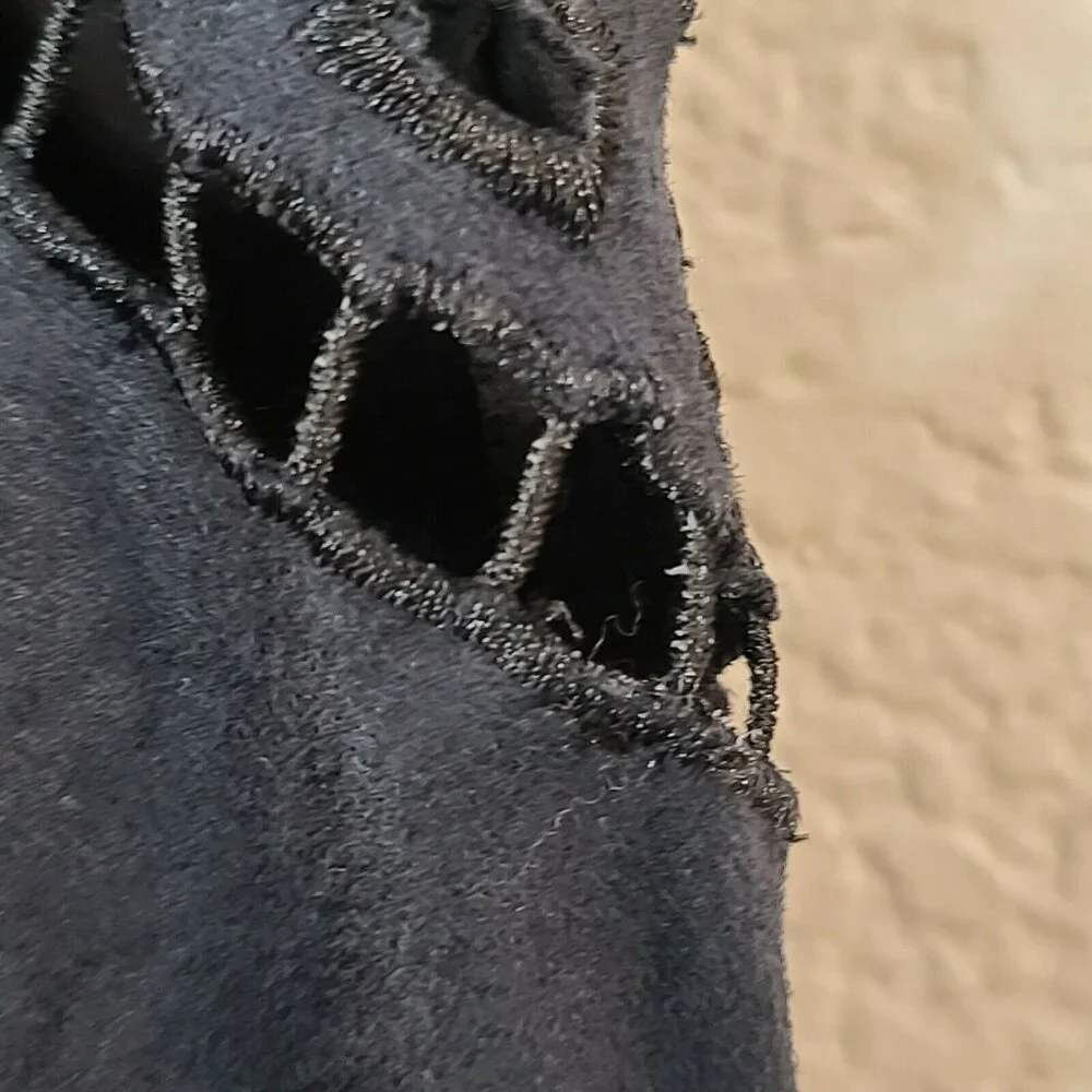 NU New York Womens Shirt Top Small Blue Eyelet Halter Open Back Tasseled Casual - Picture 4 of 12